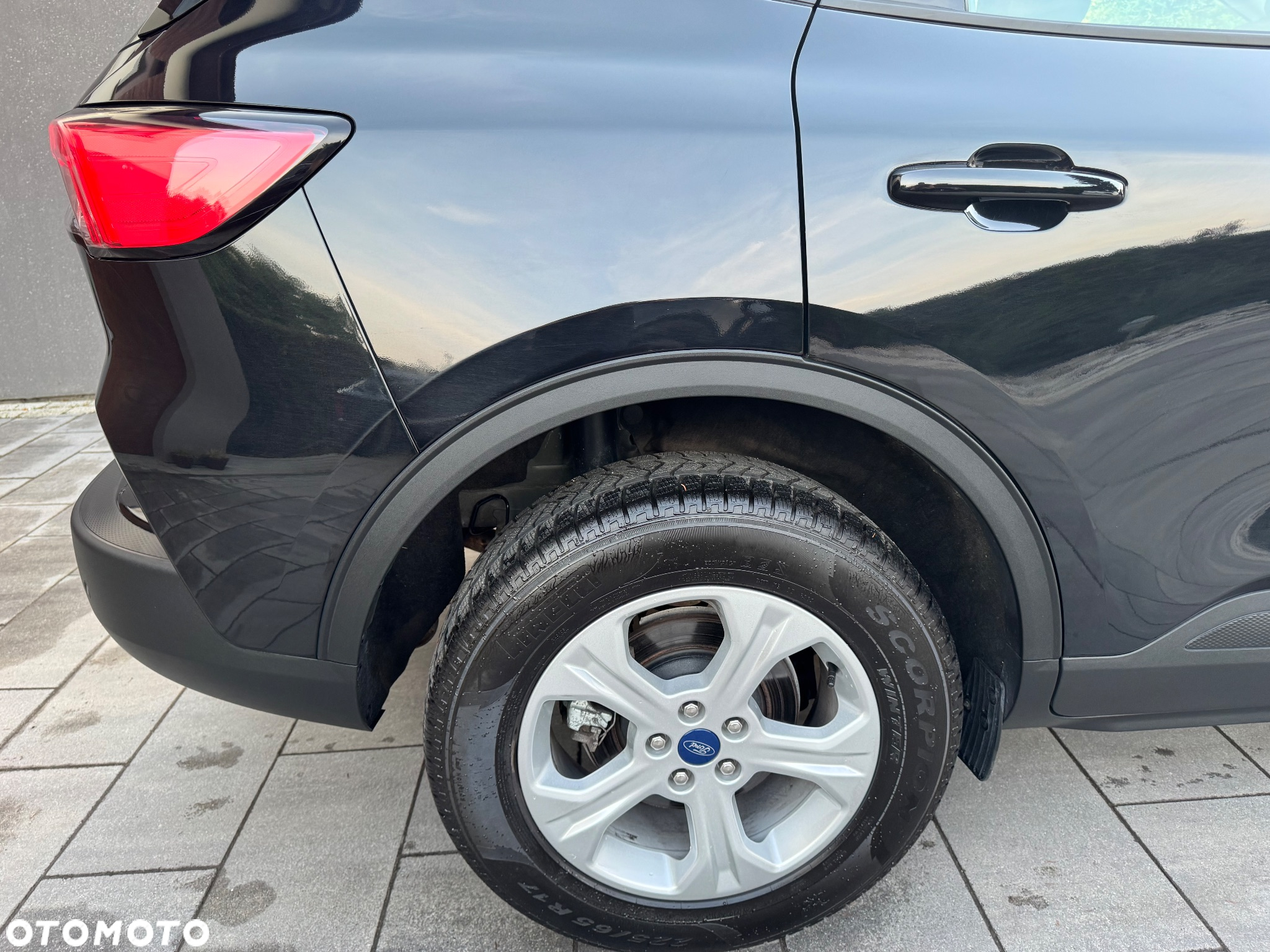 Ford Kuga - 14