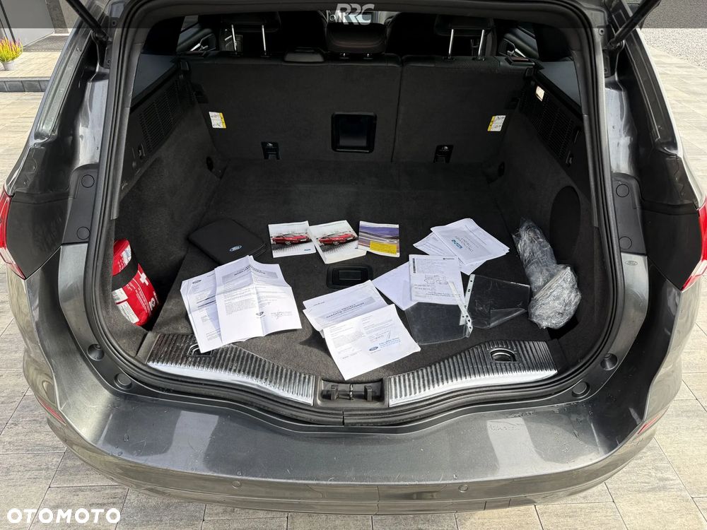 Ford Mondeo 2.0 TDCi ST-Line PowerShift - 36
