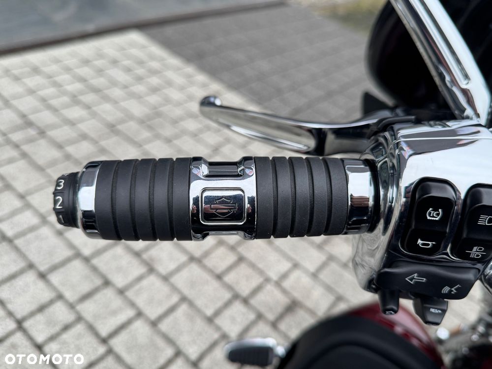 Harley-Davidson Tri Glide - 20