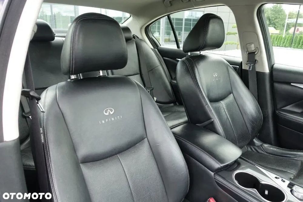Infiniti Q50 2.2d Premium Executive - 27