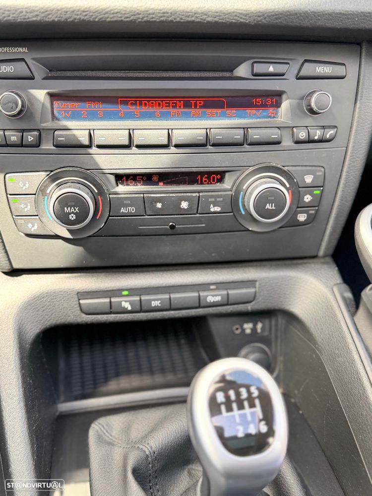 BMW X1 18 d sDrive - 18