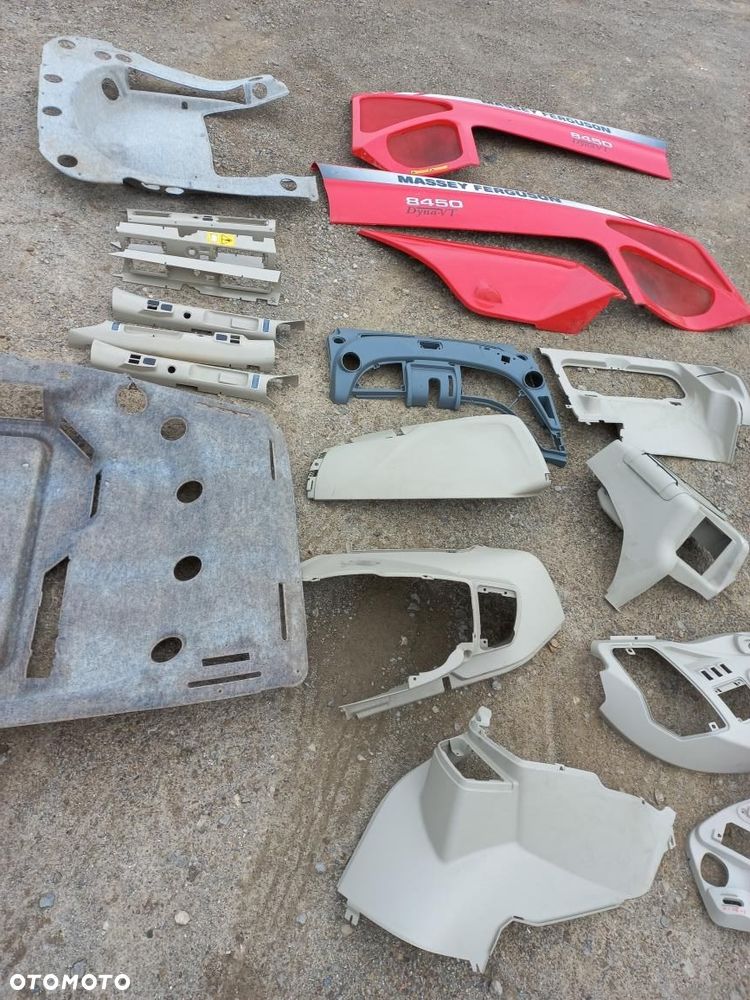 Części kabiny Massey Ferguson 8450 maski boczne plastiki, słupki, konsola 7410,5425,7435,6499, agco, 3777402M2,4273536M92,tapicerka,podsufitka dach - 1