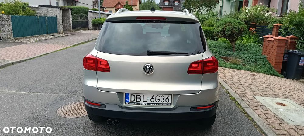 Volkswagen Tiguan - 1