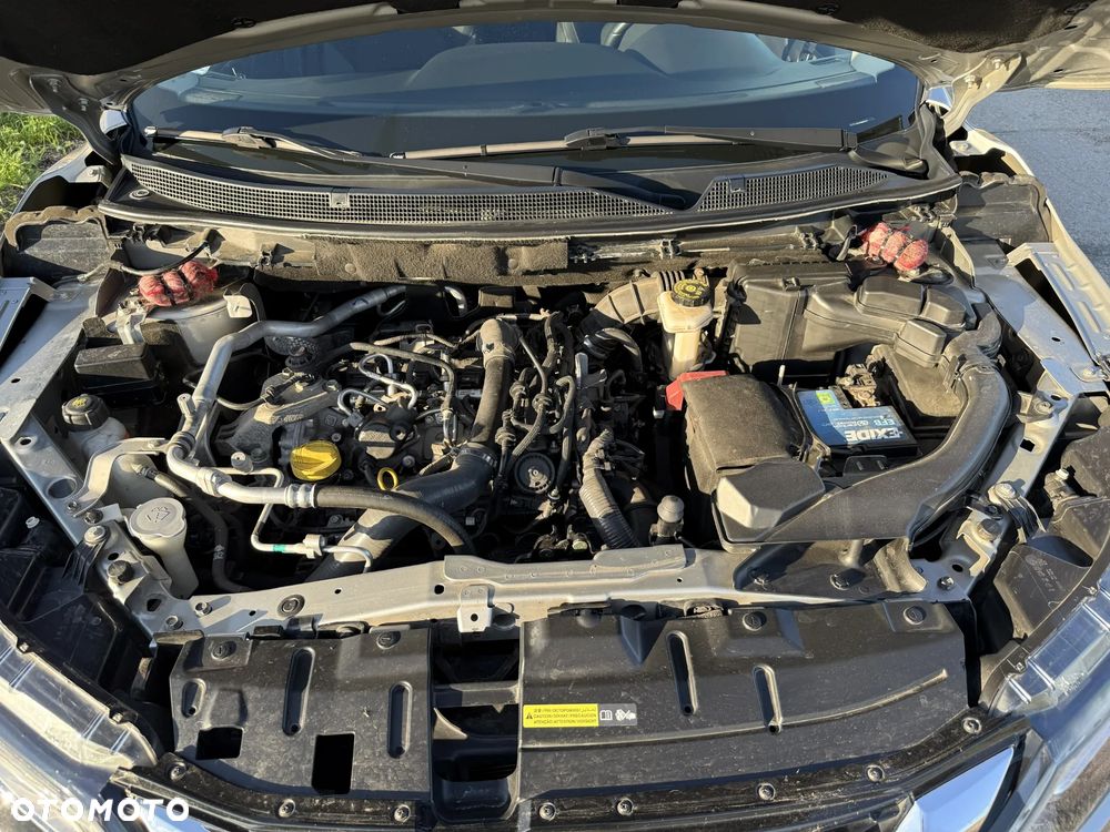 Nissan Qashqai - 16