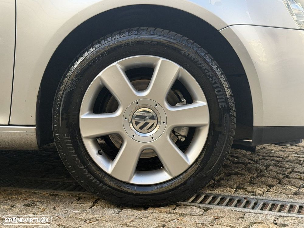 VW Golf 1.9 TDi BlueM. Confortline - 9