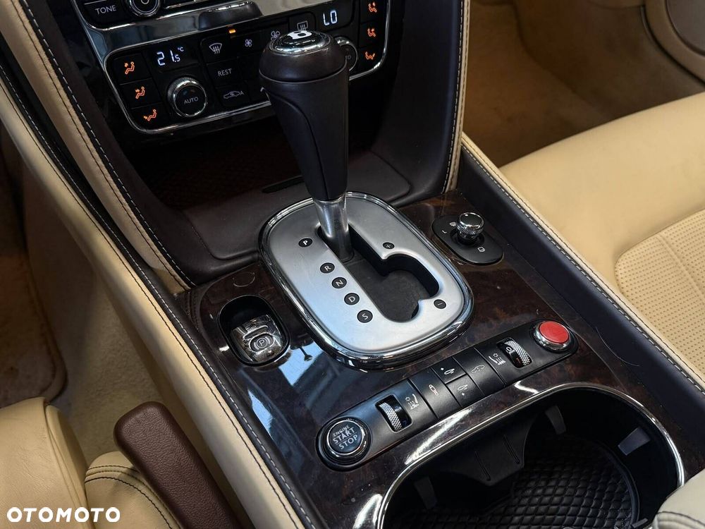 Bentley Continental GT - 23