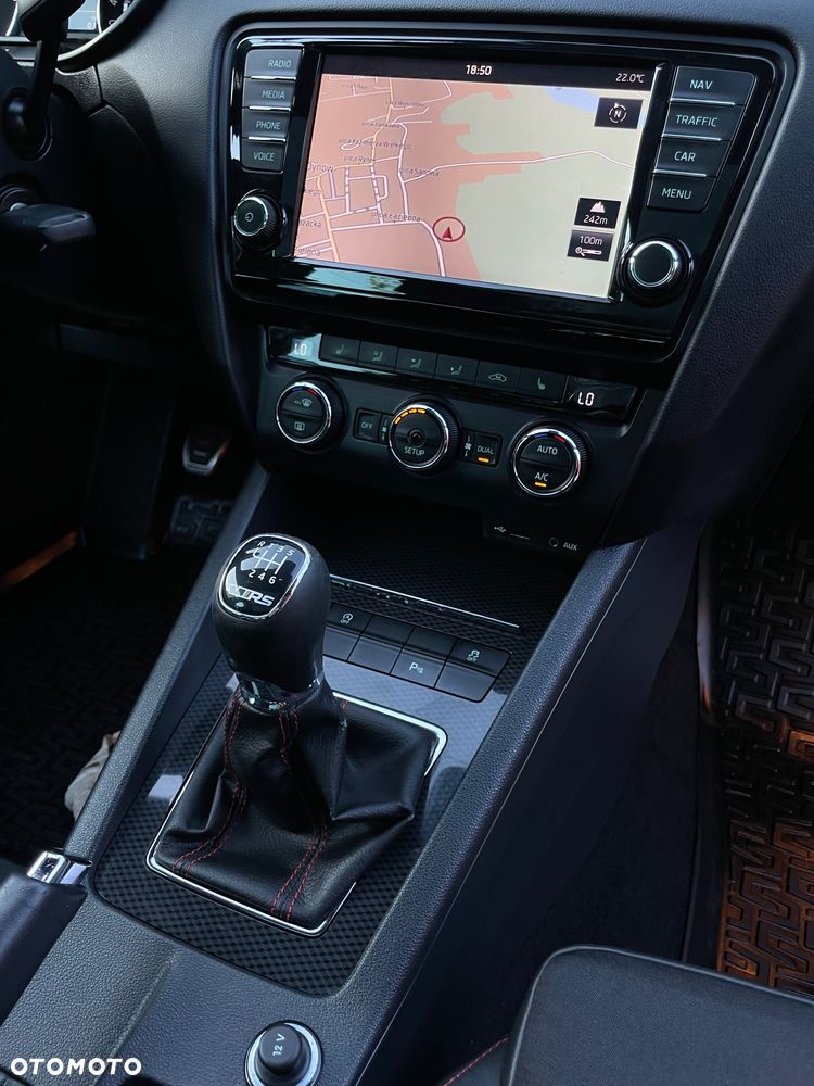 Skoda Octavia 2.0 TDI RS - 19