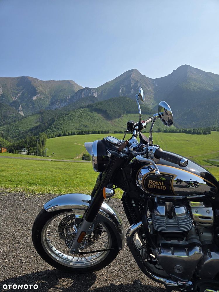 Royal Enfield Classic - 1