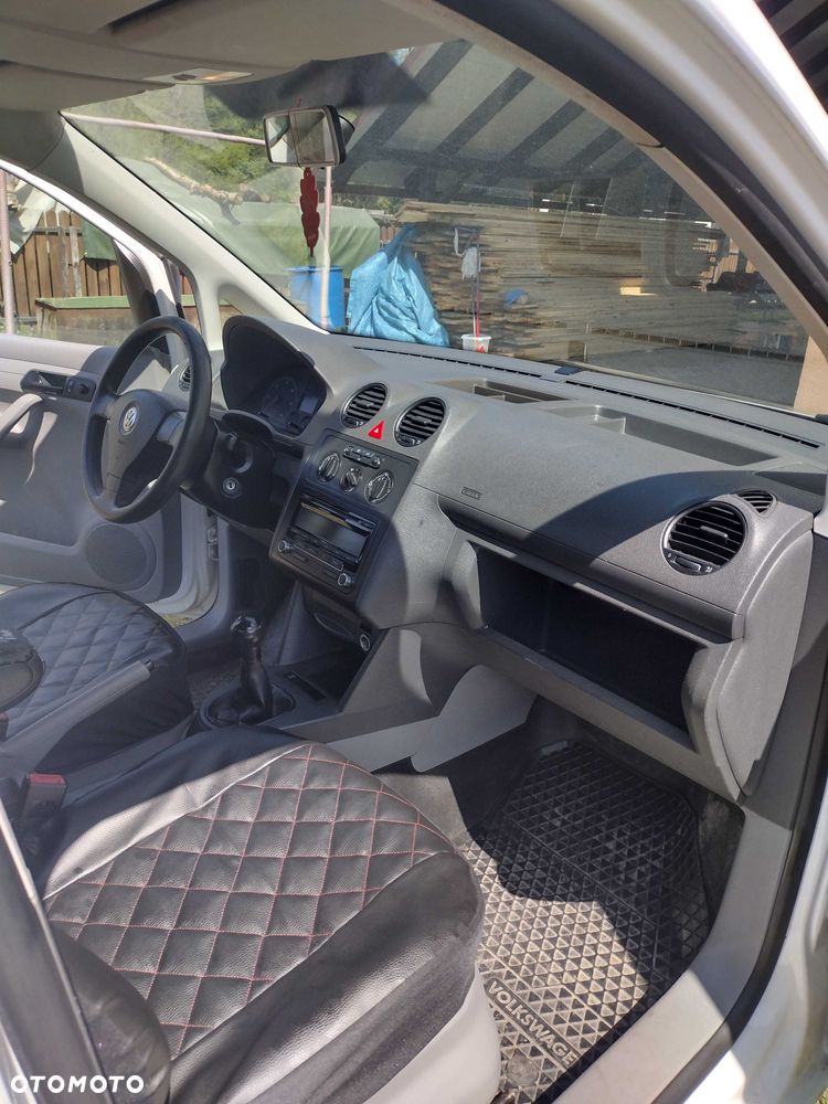 Volkswagen Caddy - 7
