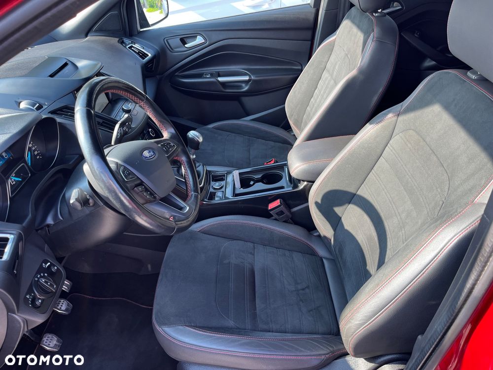 Ford Kuga 1.5 EcoBoost FWD ST-Line ASS GPF - 12