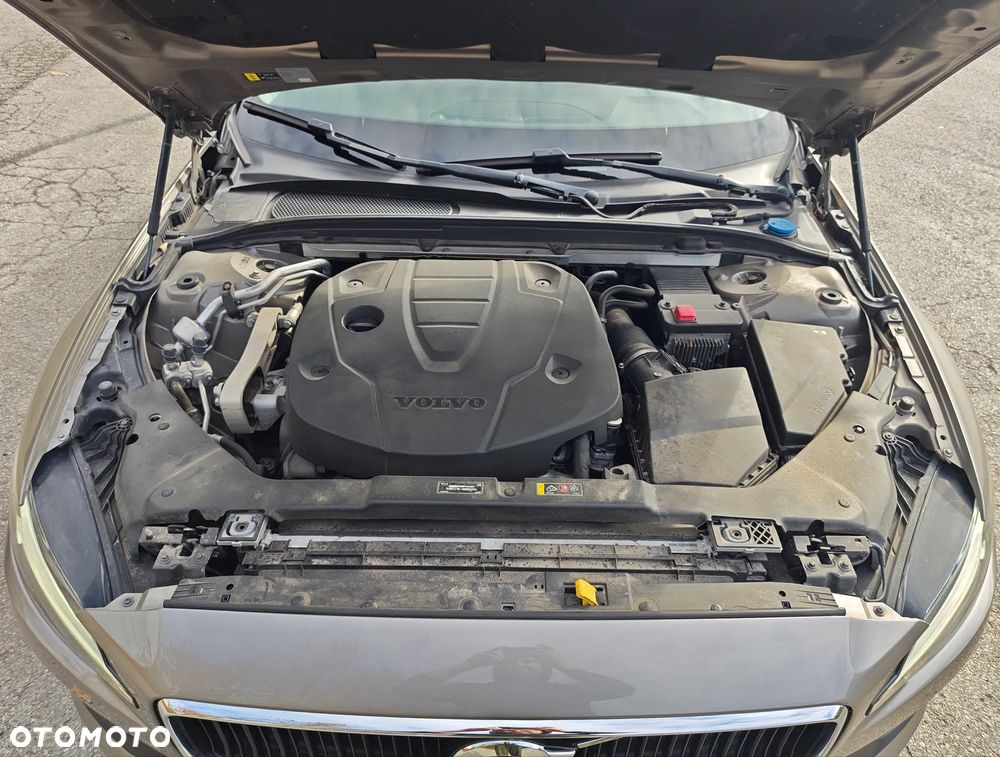 Volvo V60 D3 Geartronic Momentum - 26