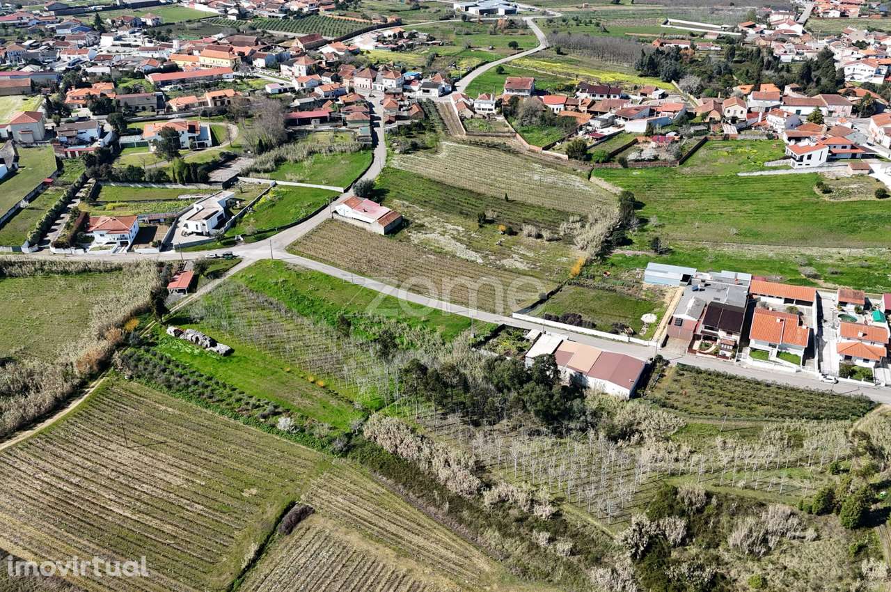 Terreno para construção - 1930m2 - Grande imagem: 5/18