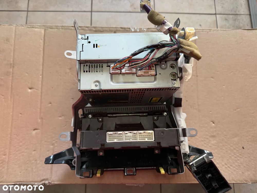 Radio z panelem nawiewu Toyota Land Cruiser 120 - 0937110IEFU - oryginalne - 3