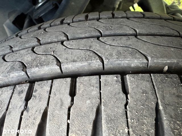 Nissan NT400 Cabstar 3,5t - 24