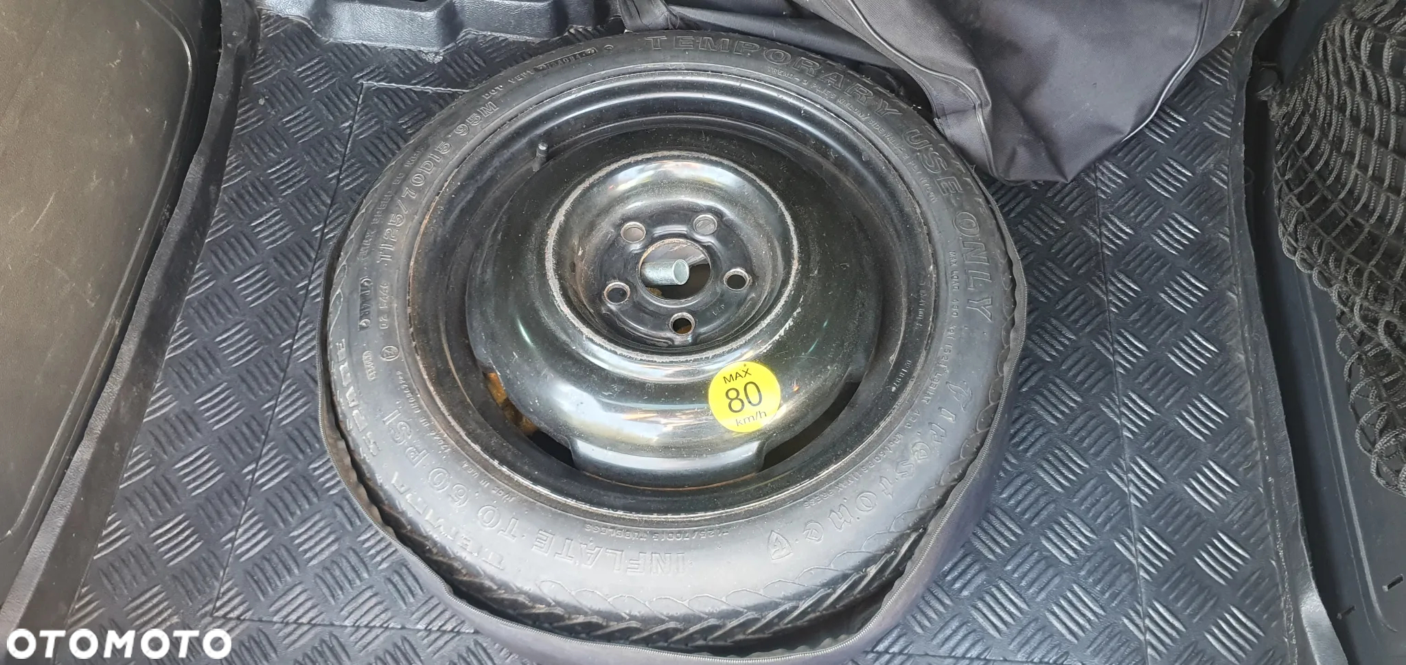 Skoda Roomster 1.4 16V Ambition - 37