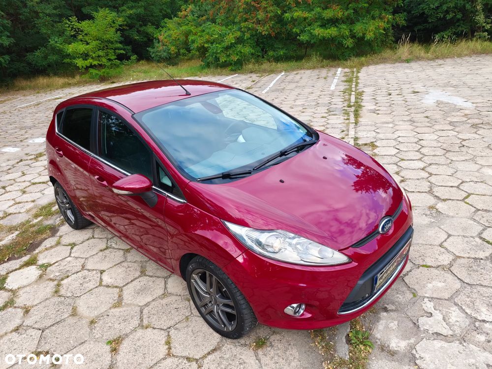 Ford Fiesta 1.6 Ti-VCT Titanium - 16