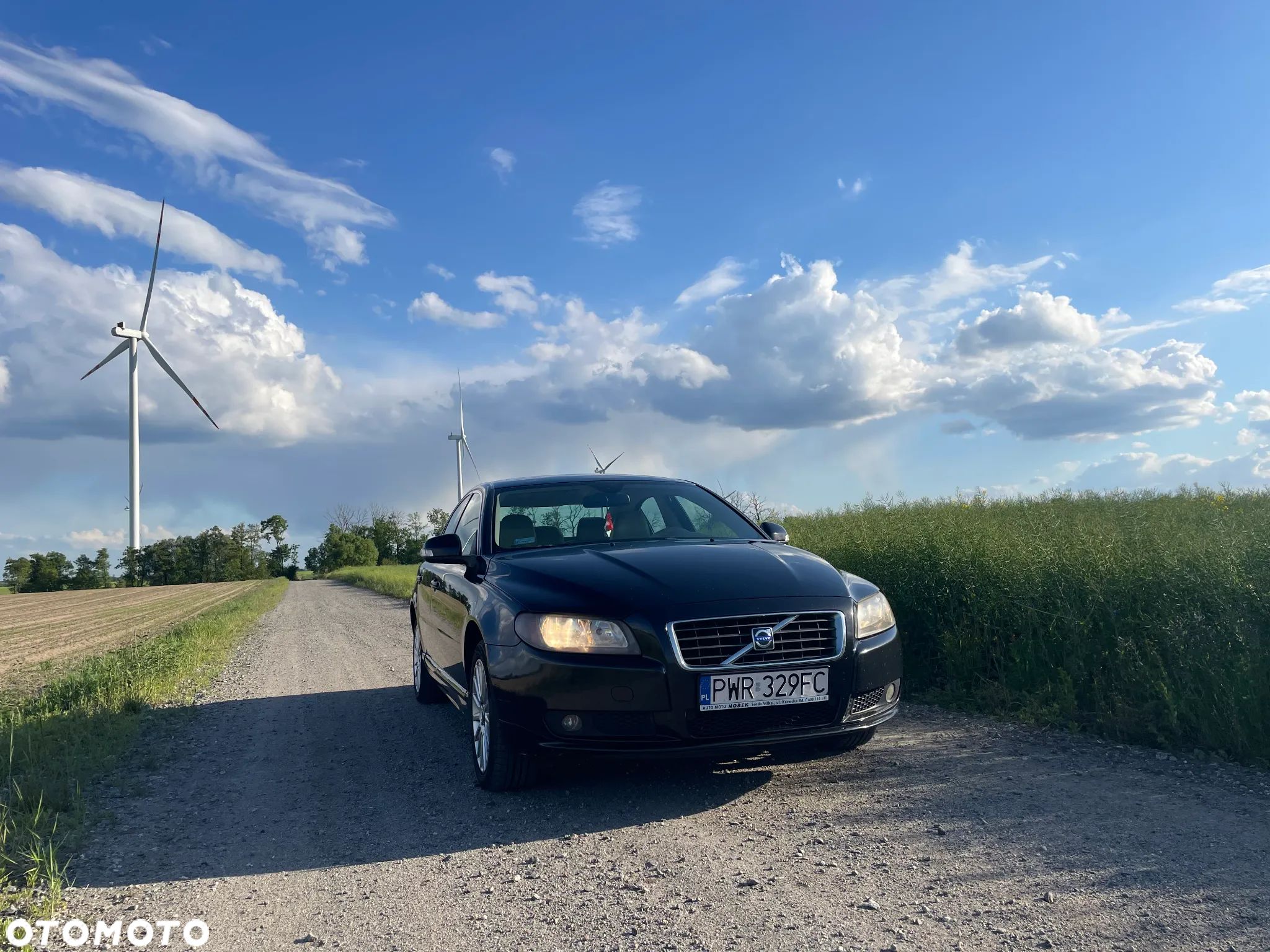 Volvo S80 2.4D5 Momentum - 1