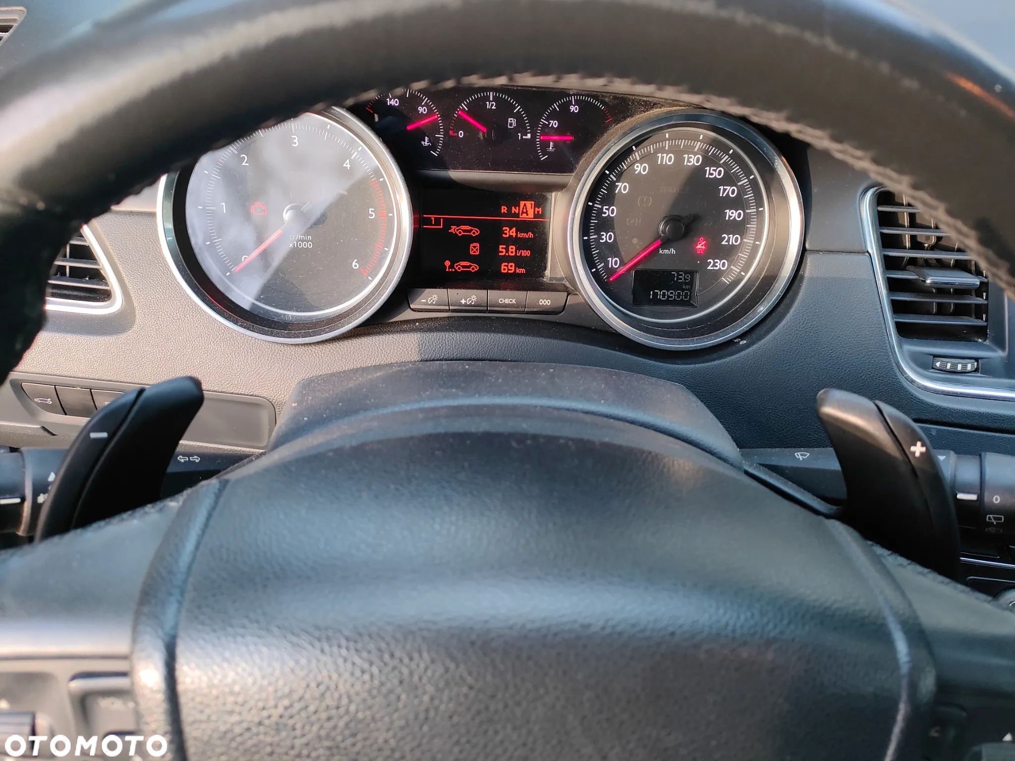 Peugeot 508 1.6 e-HDi Active S&S - 16