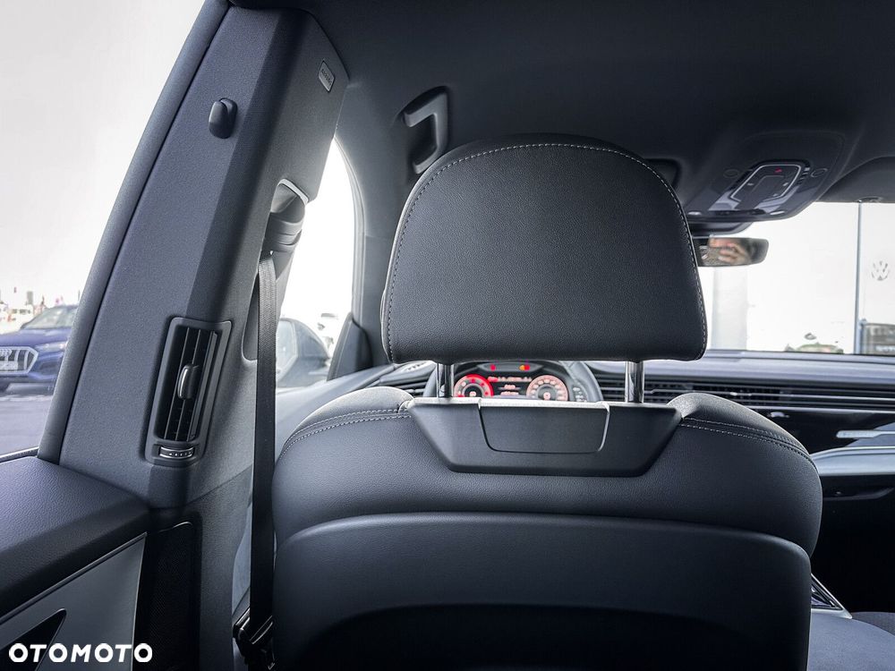 Audi Q8 - 38