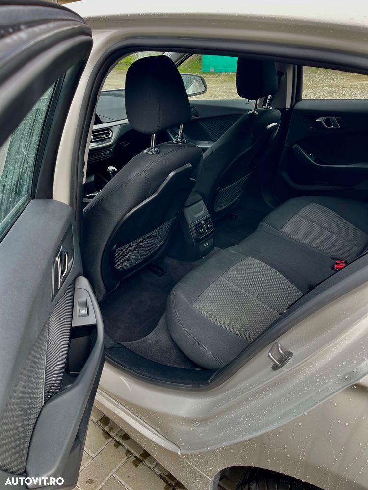 BMW Seria 1 118i - 9