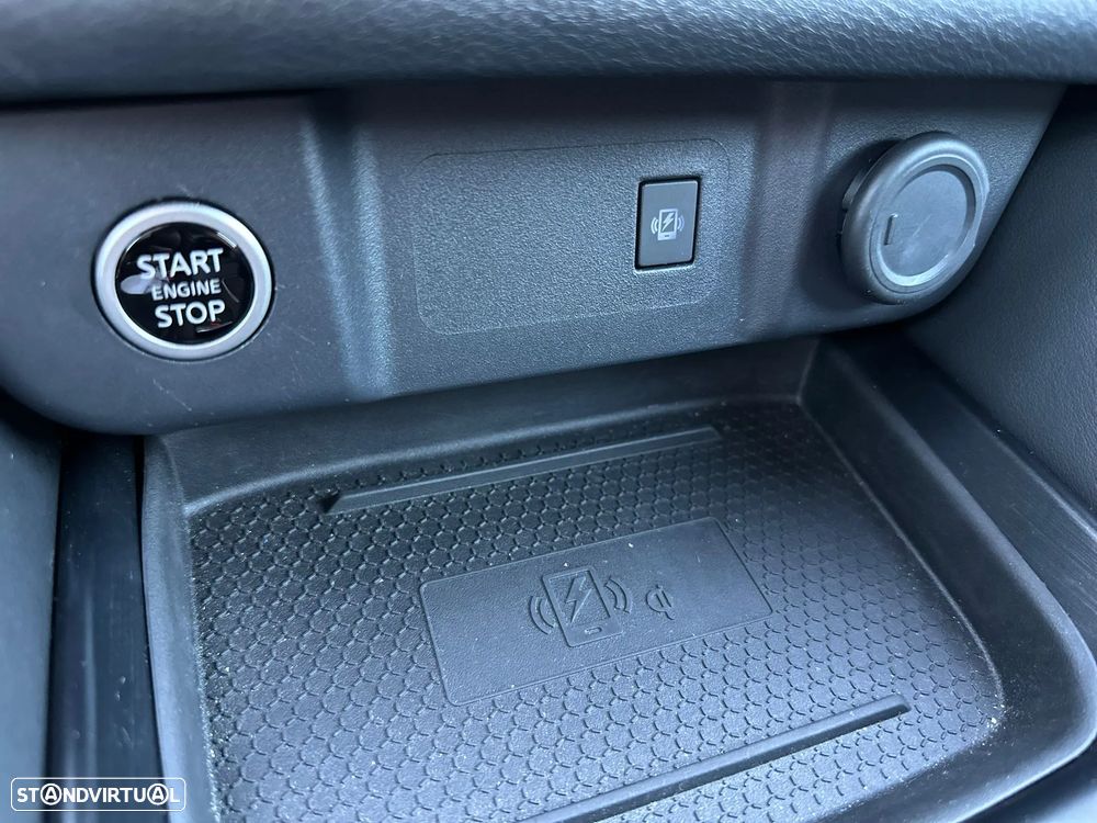 Nissan Qashqai 1.3 DIG-T N-Connecta Xtronic - 39