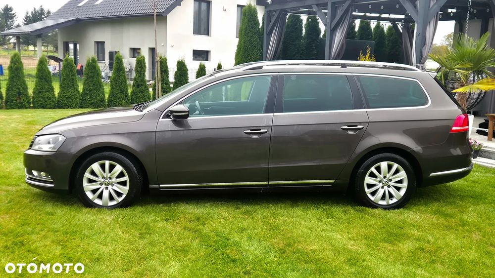 Volkswagen Passat 2012 photo 3