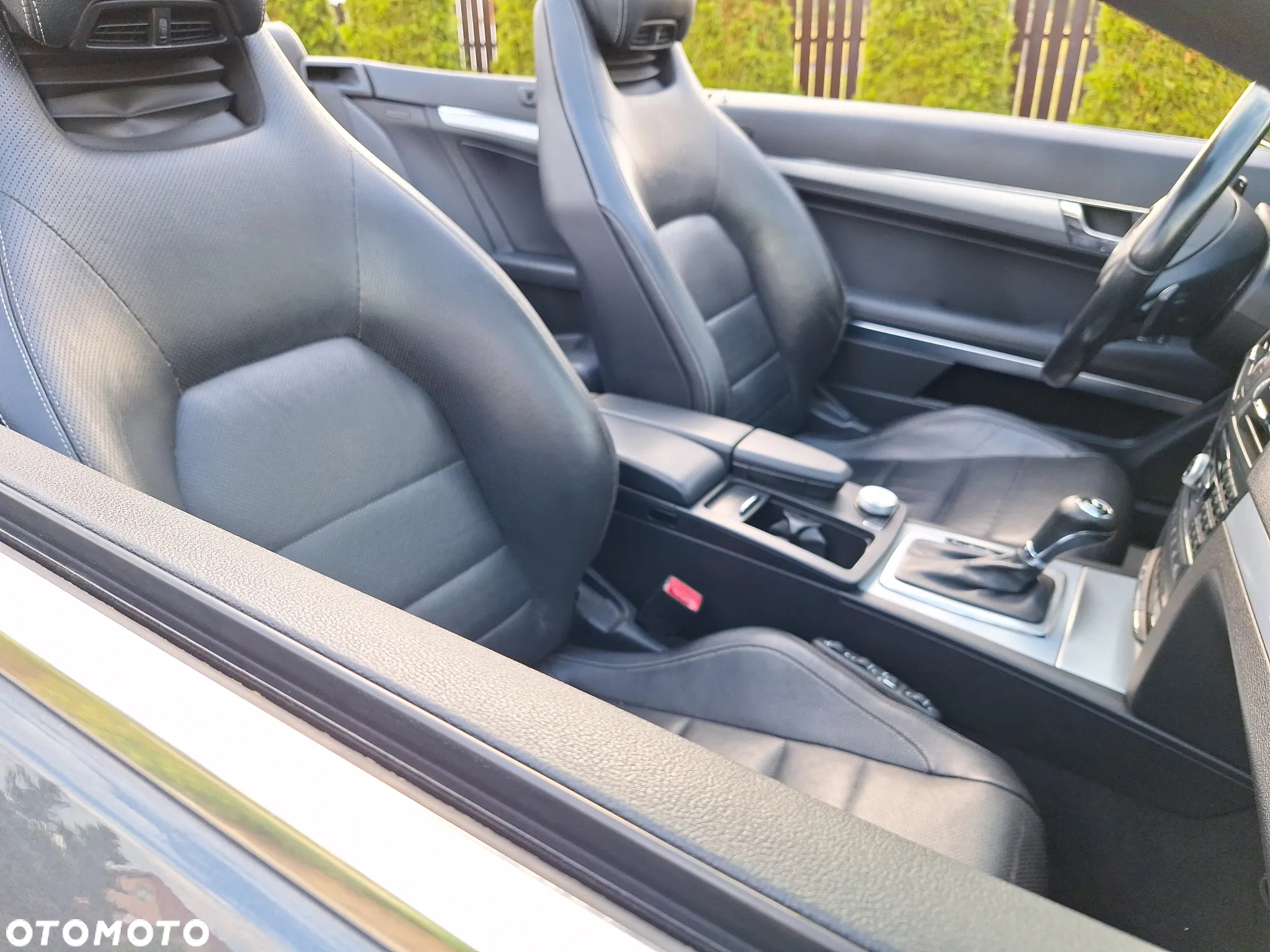 Mercedes-Benz Klasa E 350 CDI DPF Cabrio BlueEFFICIENCY 7G-TRONIC Prime Edition - 9