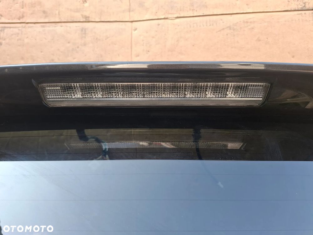 Klapa pokrywa bagażnika RAV4 IV 15-18r lift kompletna  kolor 4U5 - 6