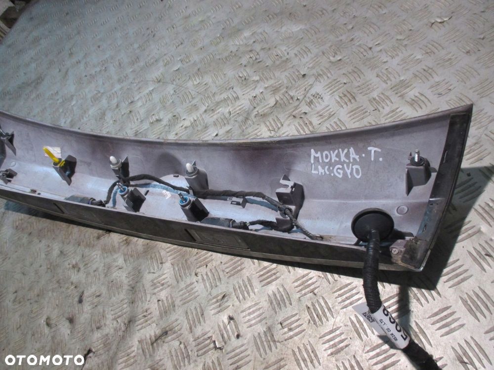 BLENDA KLAPY BAGAŻNIKA CHROM OPEL MOKKA A 12- GYO - 3