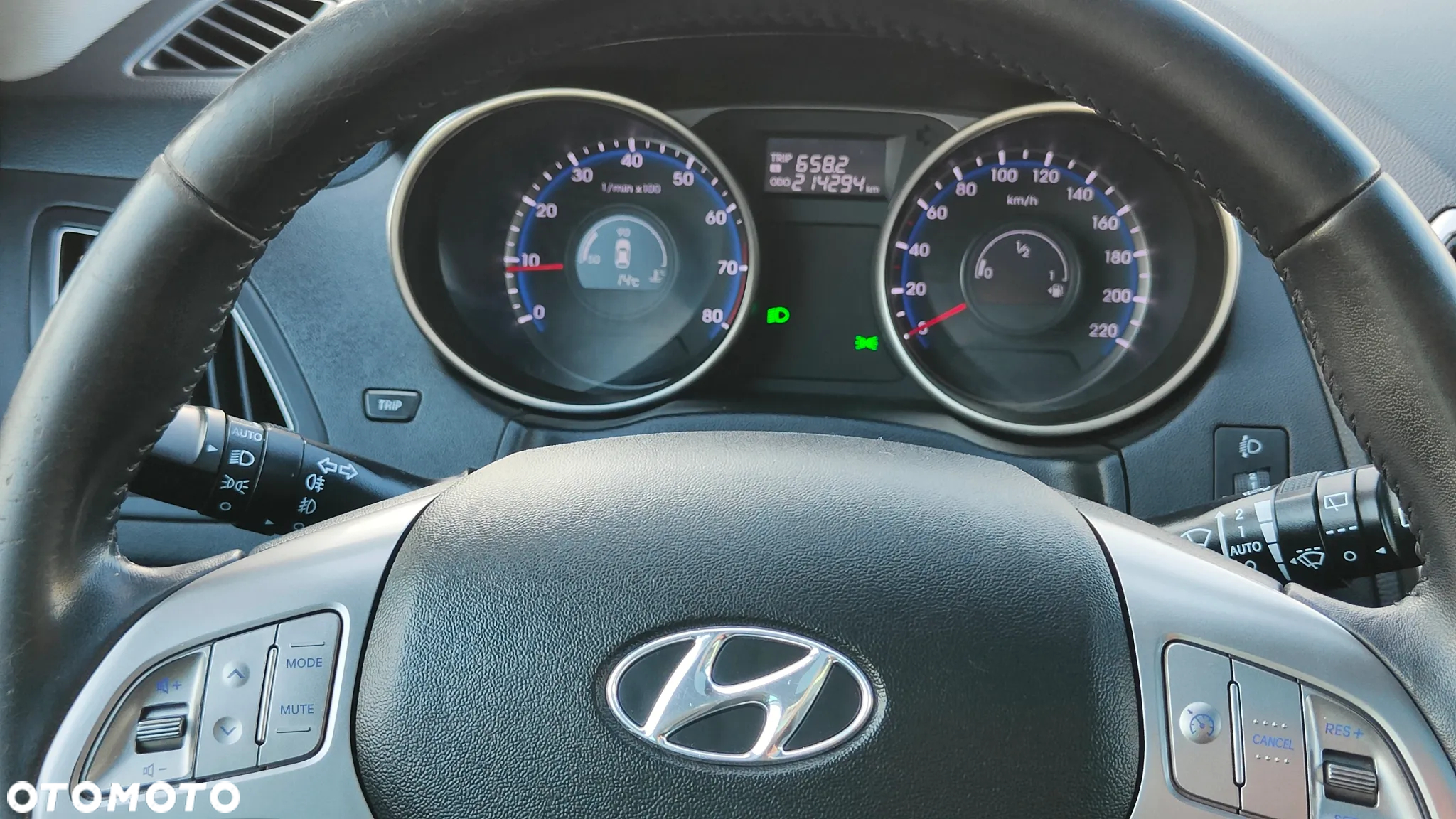 Hyundai ix35 2.0 4WD Premium - 29