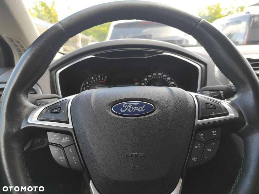 Ford Mondeo - 13