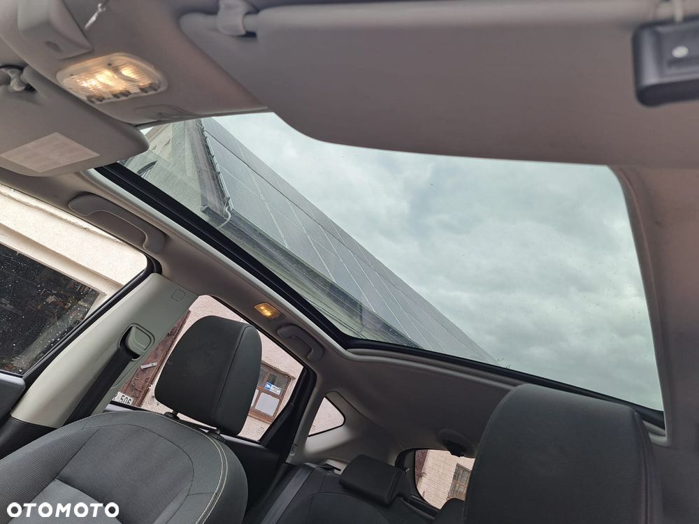 Nissan Qashqai 2.0 dCi DPF acenta - 4