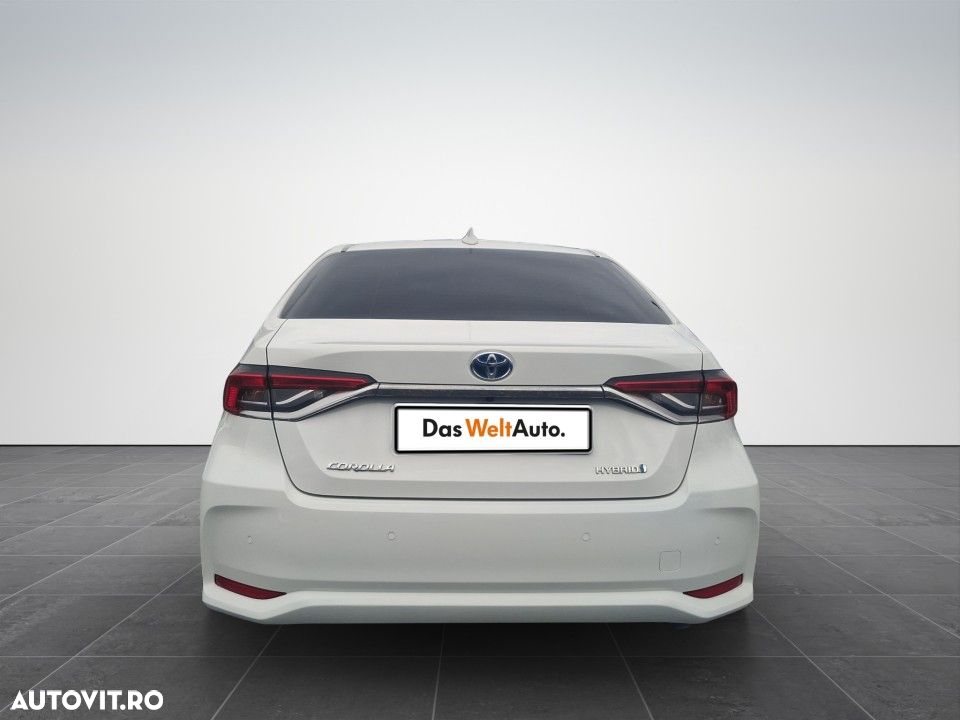 Toyota Corolla - 5
