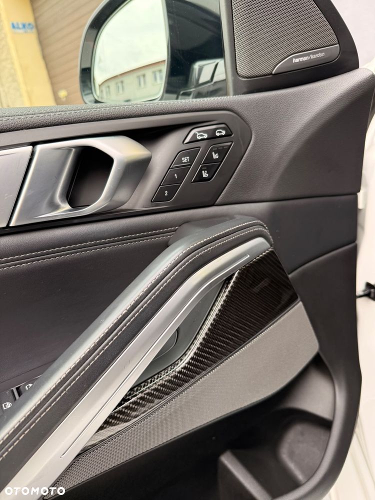 BMW X6 xDrive30d mHEV - 11