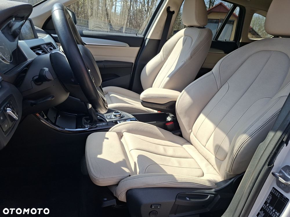 BMW X1 sDrive20i Advantage sport - 19