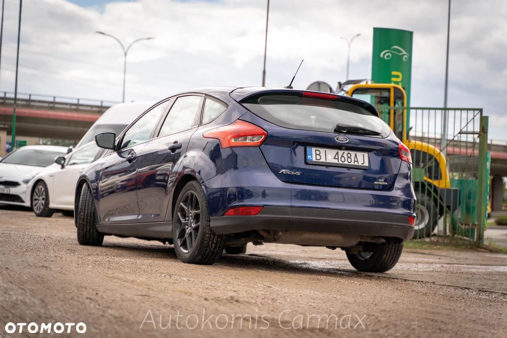 Ford Focus - 10