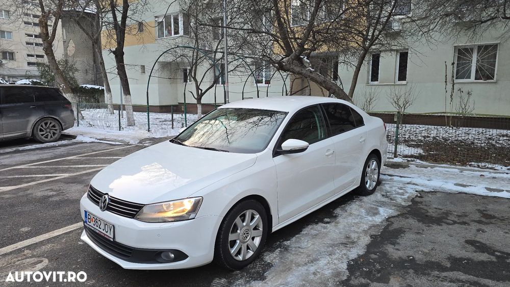 Volkswagen Jetta 1.2 TSI Trendline - 9