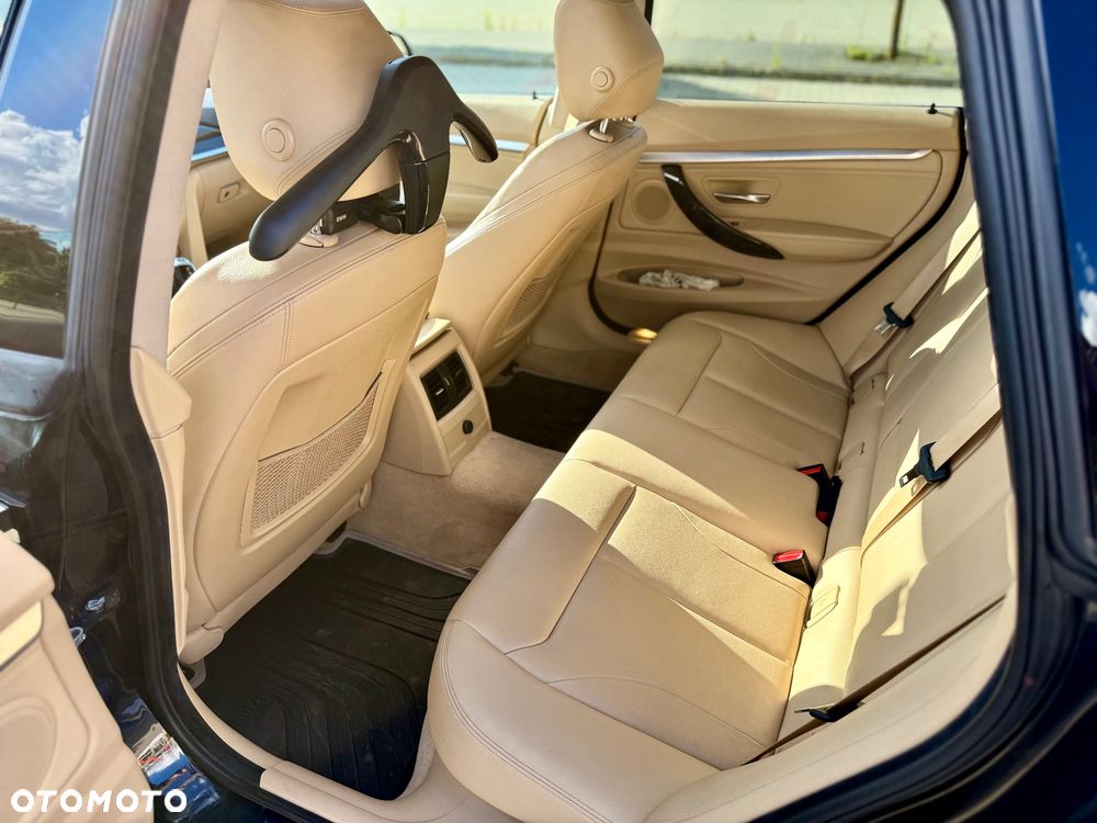 BMW 3GT 320d xDrive Luxury Line - 22