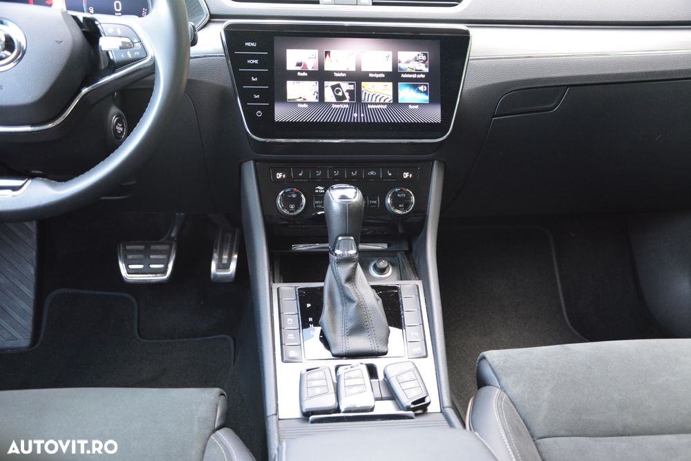 Skoda Superb 2.0 TDI 4X4 DSG Scout Final Edition - 18