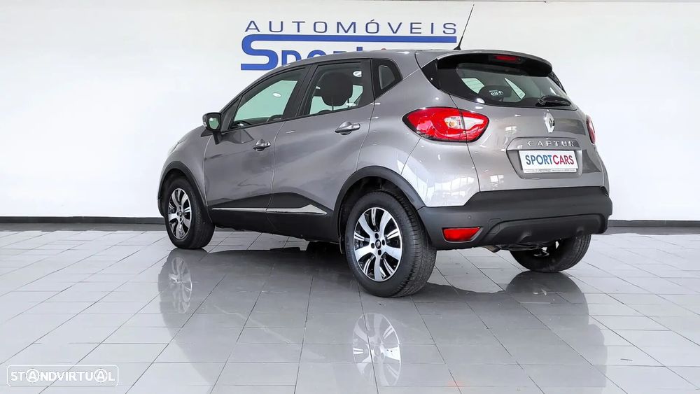 Renault Captur - 14