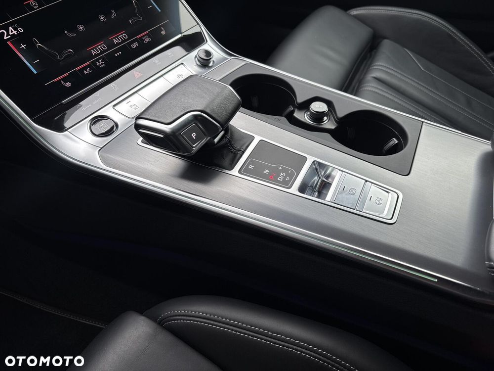 Audi A6 Avant - 18