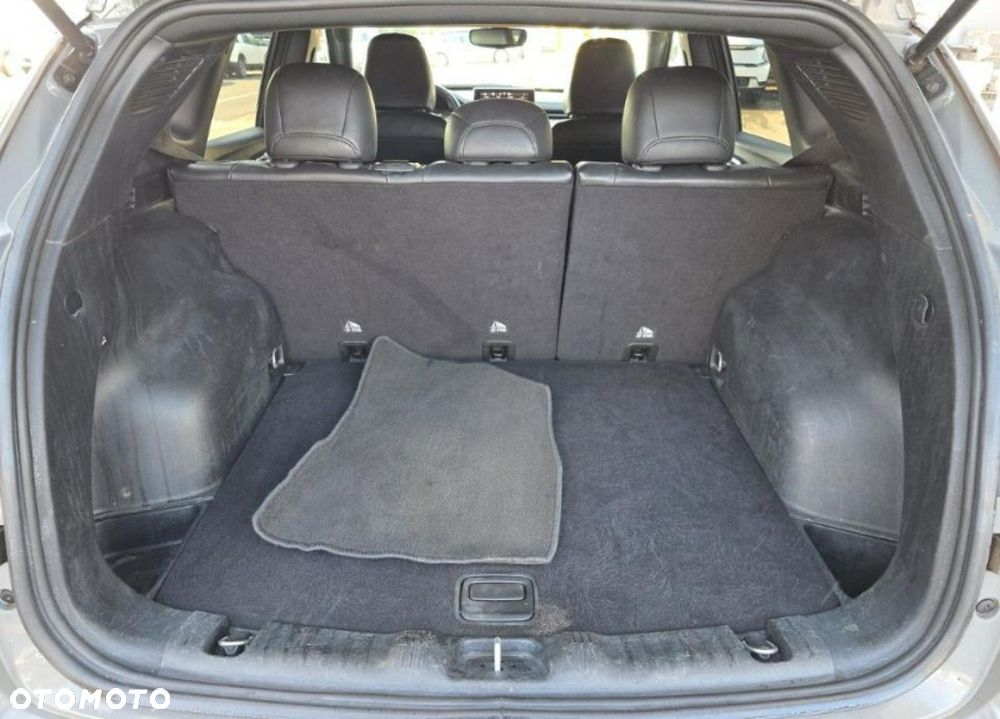 Jeep Compass - 11