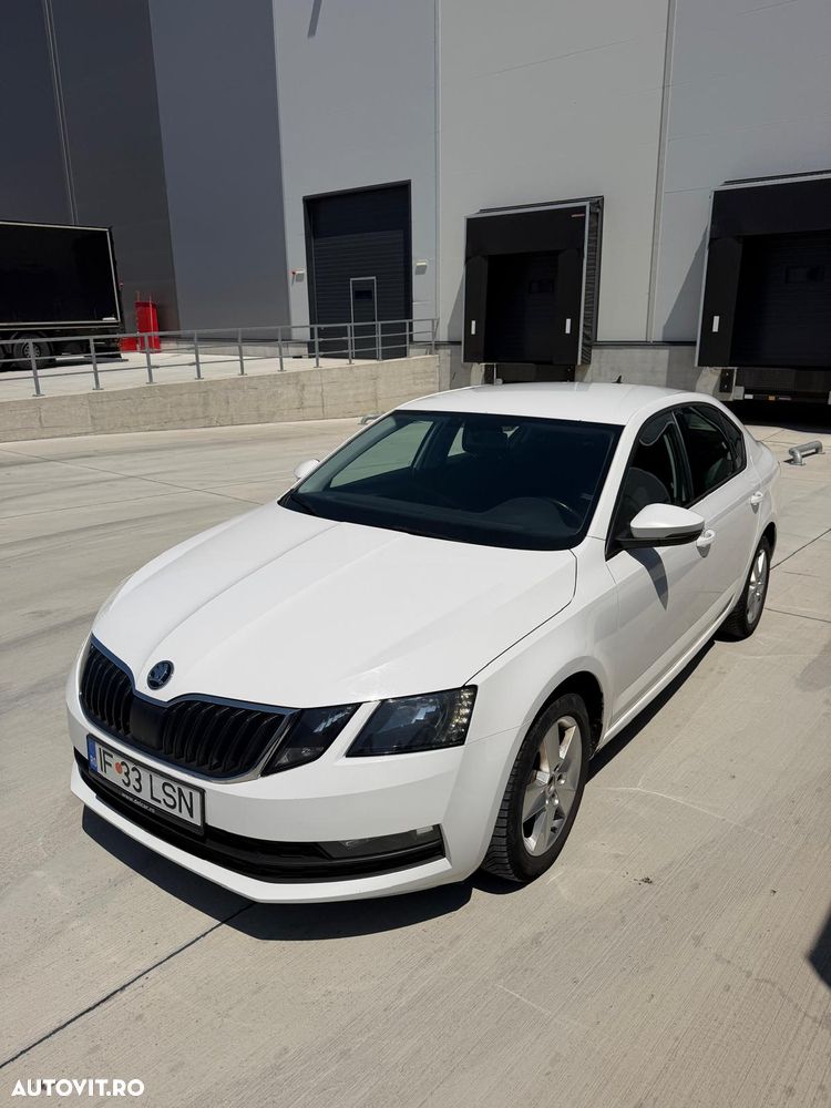 Skoda Octavia - 1