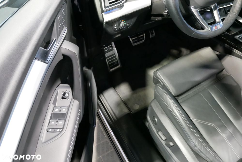 Audi Q5 45 TFSI quattro S tronic S line - 22