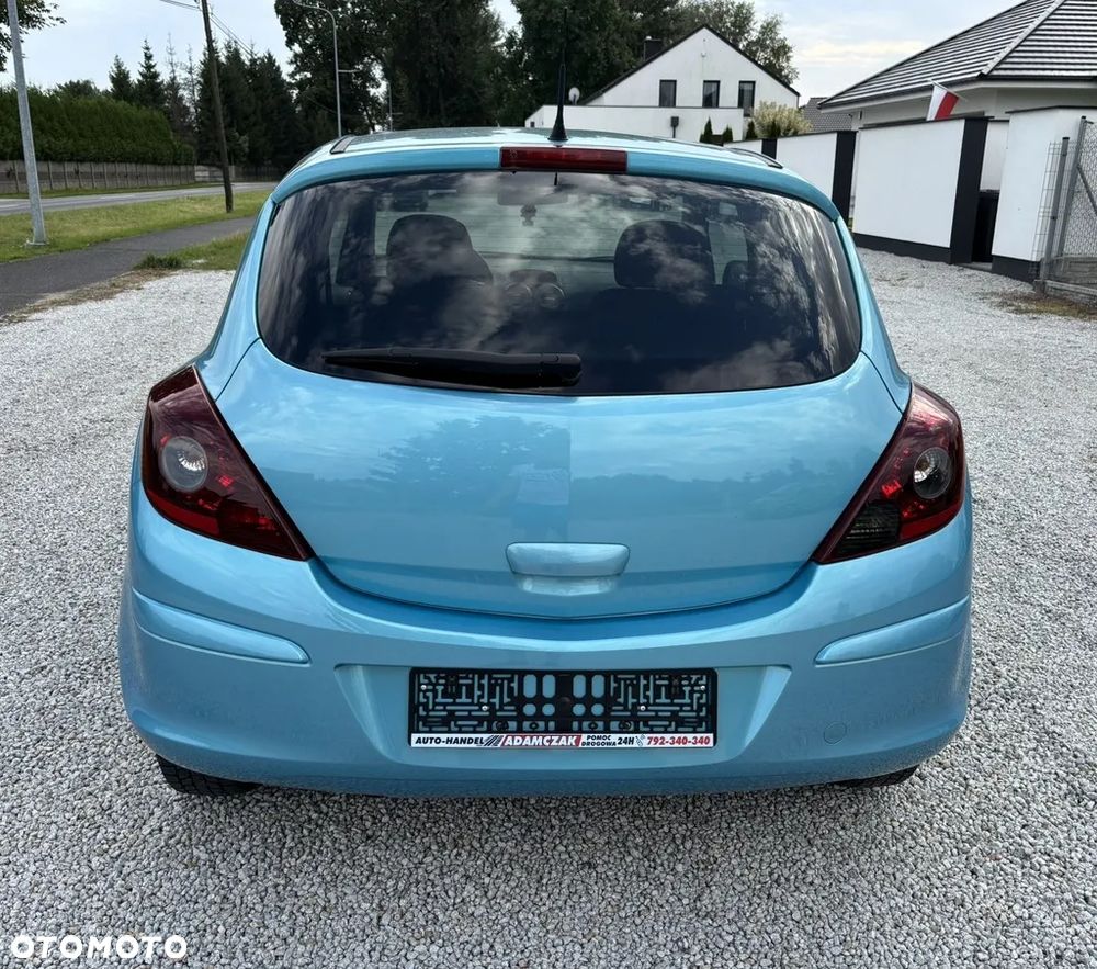 Opel Corsa 1.2 16V - 4