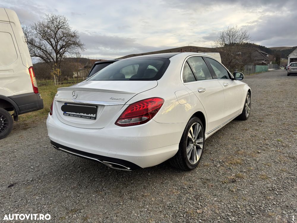 Mercedes-Benz C 300 T 9G-TRONIC - 3