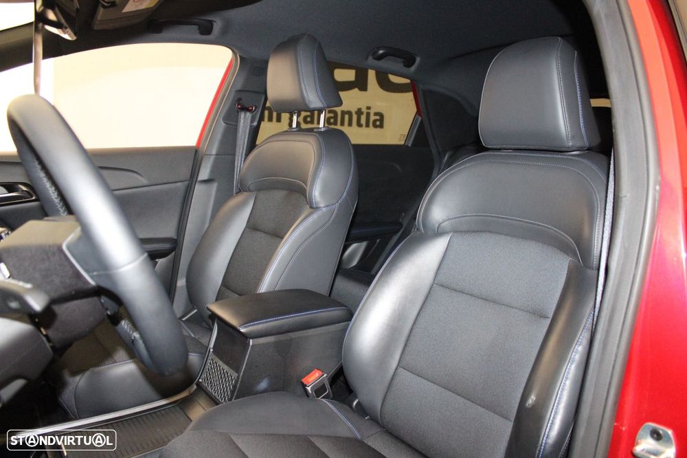 MG MG4 64 kWh Luxury - 34