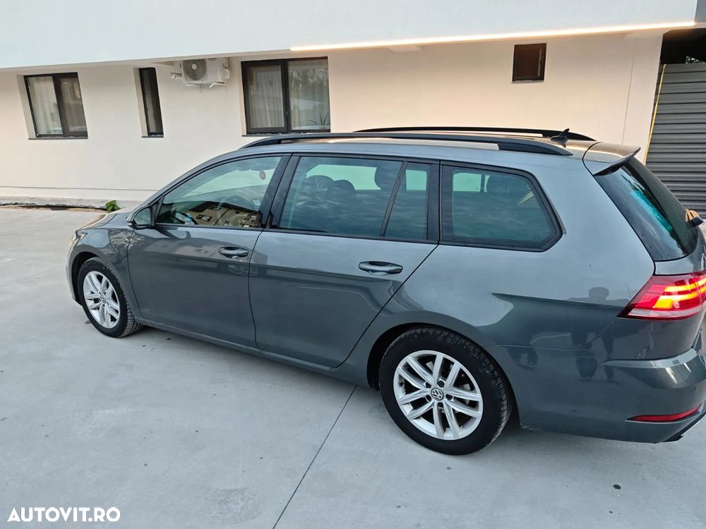 Volkswagen Golf 1.6 TDI DSG Highline - 4