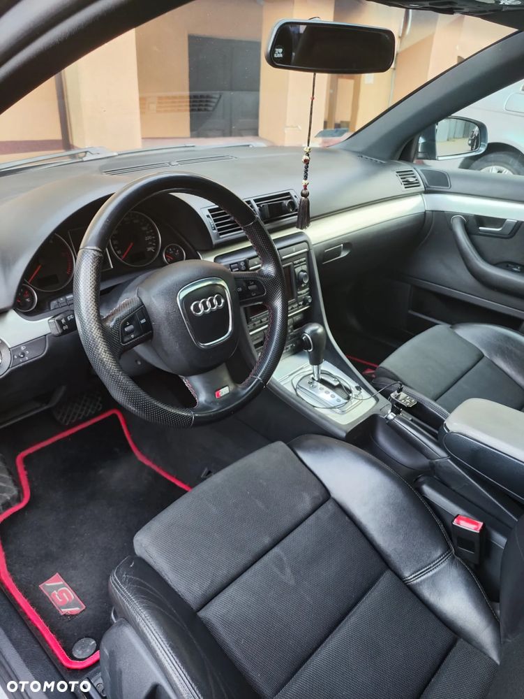 Audi A4 Avant - 2