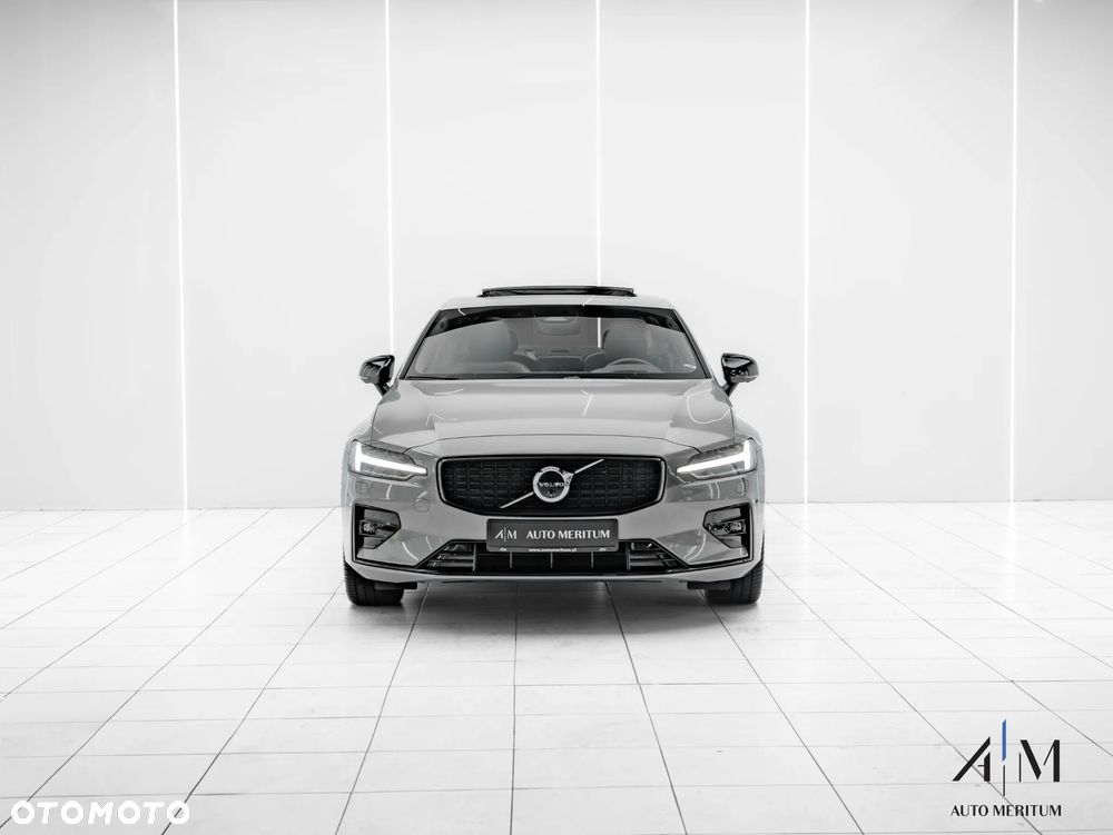 Volvo S60 B5 B AWD Ultimate Dark - 6